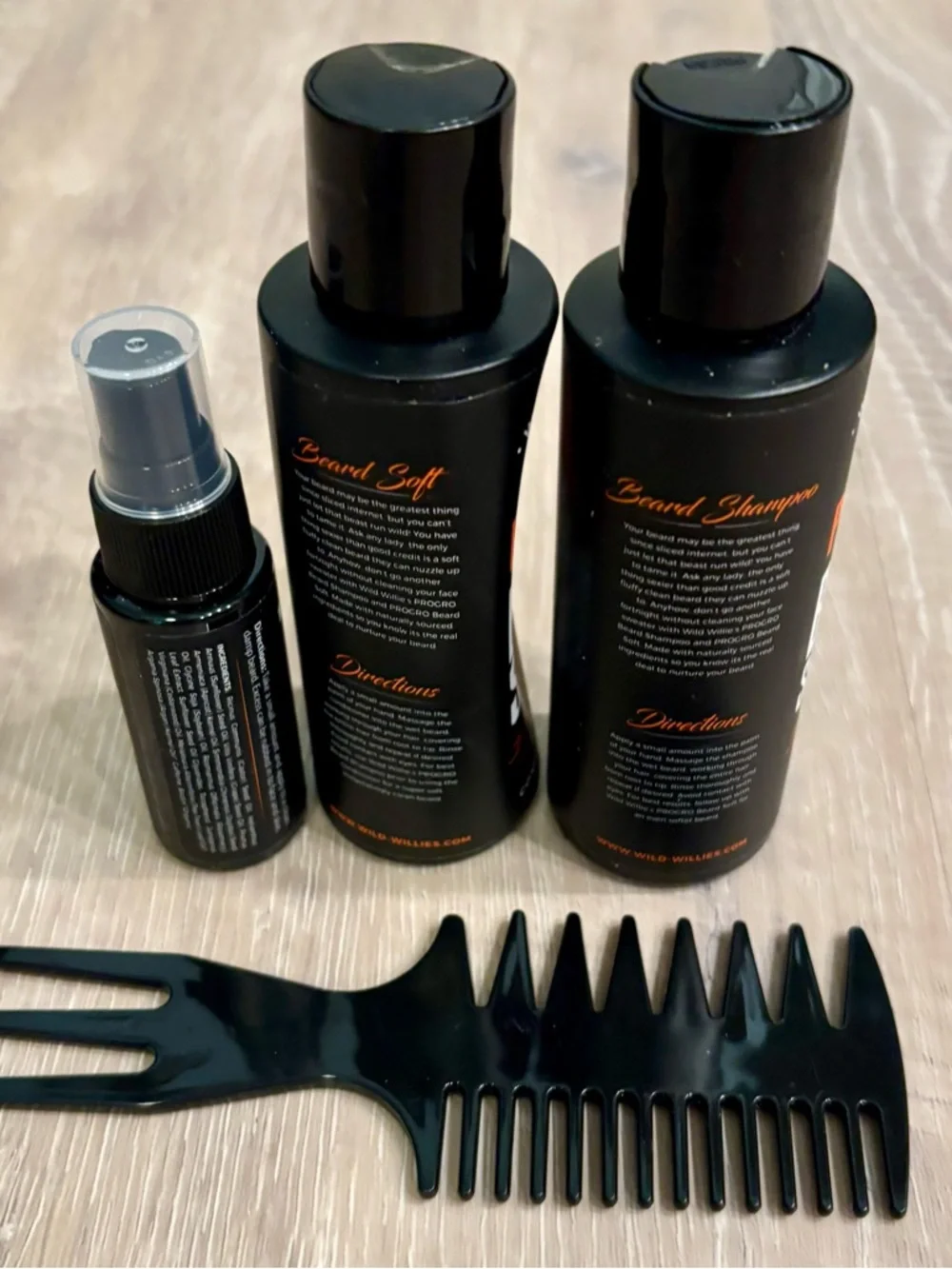 Wild Willies Beard Travel Set Camo Toiletry Bag Shampoo Serum Conditioner Comb